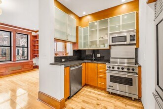 50 W 91st St in New York, NY - Building Photo - Building Photo