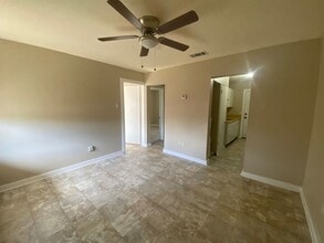 619-621 E 13th St in Panama City, FL - Building Photo - Building Photo