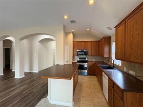 324 Highland Creek Dr in Wylie, TX - Building Photo - Building Photo