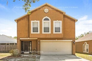 6210 Calamari Pl in Riverview, FL - Building Photo