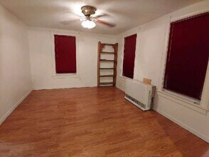538 E Main St, Unit 2 in Malone, NY - Building Photo - Building Photo