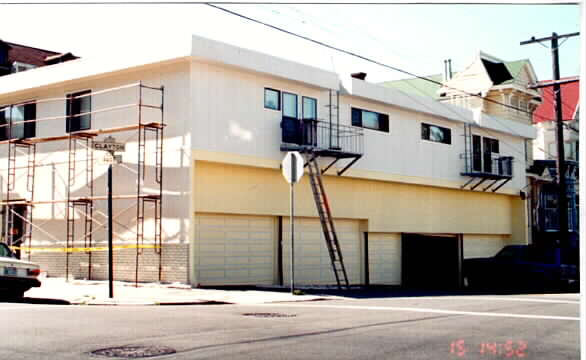 1700 Page Street in San Francisco, CA - Foto de edificio - Building Photo