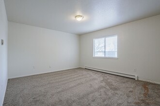 106 Peter Dr in Fruita, CO - Building Photo - Building Photo