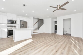 7604 De Priest St in Houston, TX - Building Photo - Building Photo