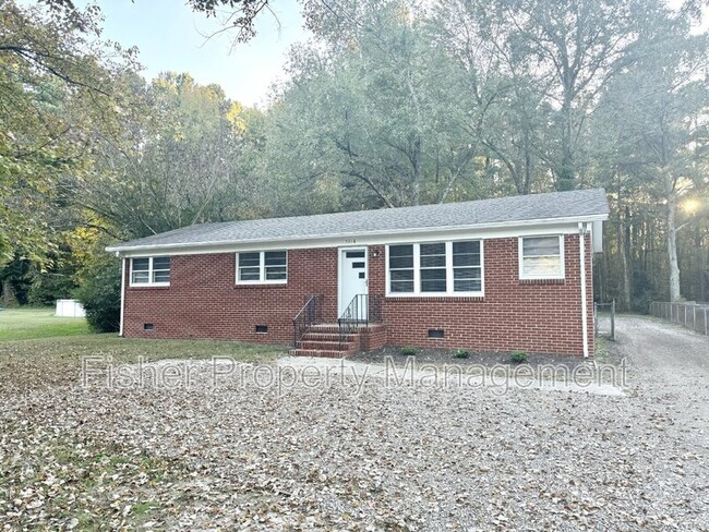 5314 Sterling Rd in Petersburg, VA - Building Photo - Building Photo