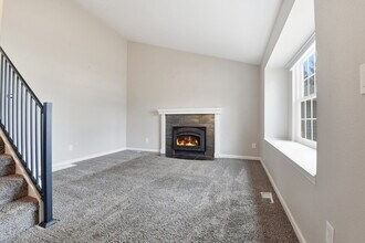 19452 E Princeton Pl in Aurora, CO - Building Photo - Building Photo