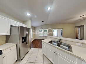 11604 Brookmore Way in Riverview, FL - Building Photo - Building Photo