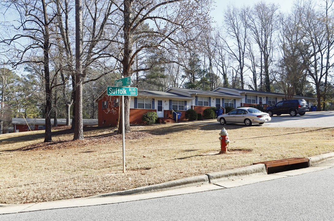 Carolina Terrace Apartments in Raleigh, NC - Building Photo