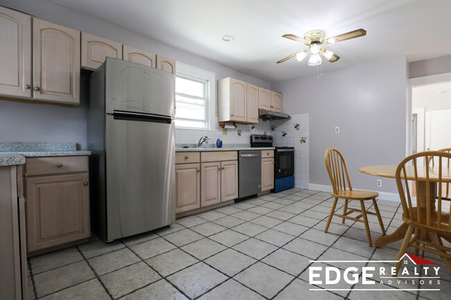 53 Elmira St in Boston, MA - Building Photo - Building Photo