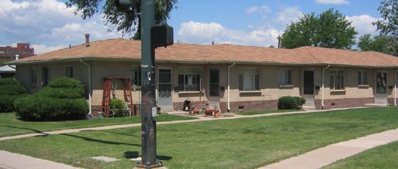 East Yale Town Homes in Denver, CO - Foto de edificio