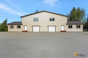 16320 E Bradford Dr in Palmer, AK - Building Photo