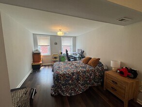 418 S Regester St in Baltimore, MD - Building Photo - Building Photo