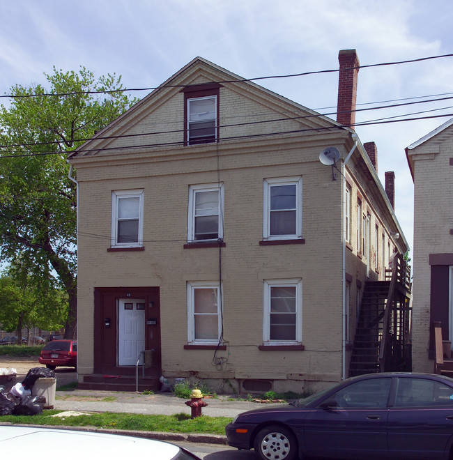 49-51 Dwight St in Chicopee, MA - Building Photo - Building Photo