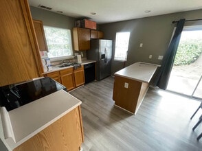 7717 Petrea Ln in Charlotte, NC - Building Photo - Building Photo