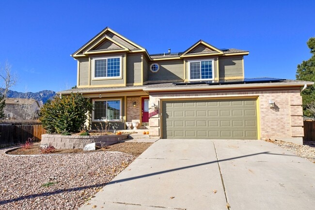 1310 Eastmeadow Ct in Colorado Springs, CO - Building Photo - Building Photo
