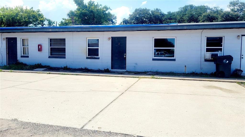 424 N Charles St in Daytona Beach, FL - Building Photo
