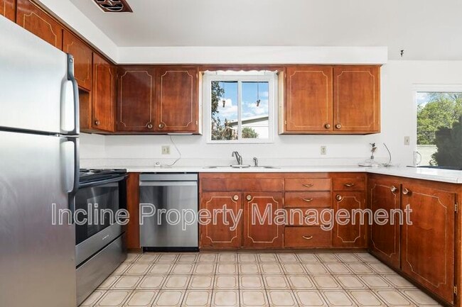 8321 S 745 E in Sandy, UT - Building Photo - Building Photo