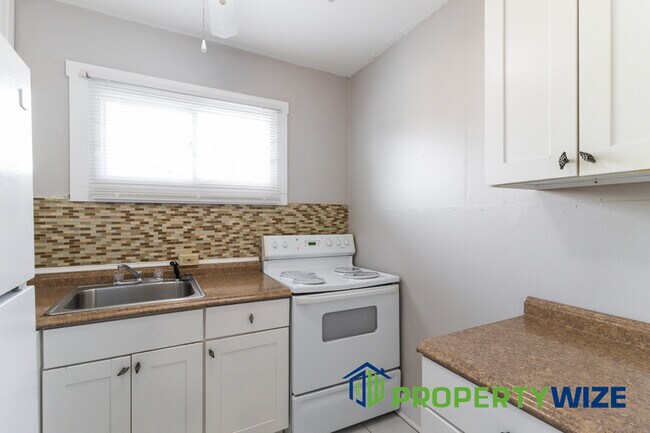 3705 Hillsdale Rd photo'