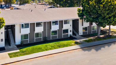 Lorien Ivy in Santa Clara, CA - Foto de edificio - Building Photo