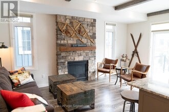 345 Yellow Birch Cres in Blue Mountains, ON - Building Photo - Building Photo