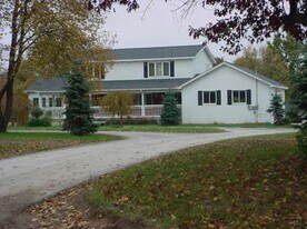 12202 Larkins Rd in Brighton, MI - Building Photo