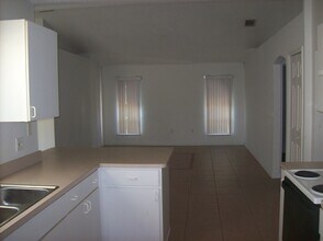 1903 Veronica Ave in Deltona, FL - Building Photo - Building Photo