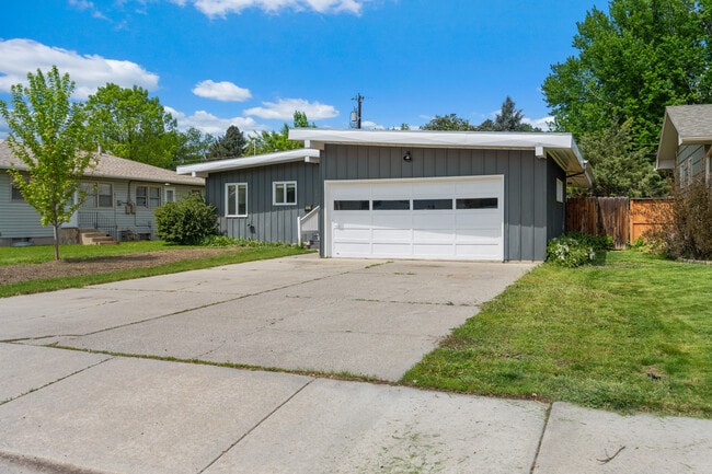 property at 1341 Colton Blvd
