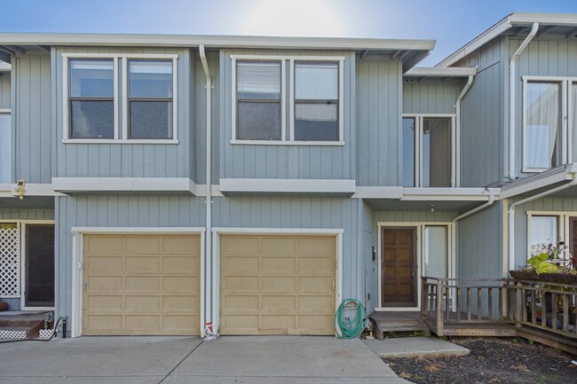 19216 Center St in Castro Valley, CA - Building Photo - Building Photo