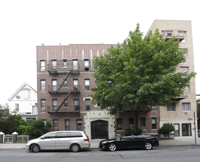 Dahill Court in Brooklyn, NY - Building Photo - Building Photo