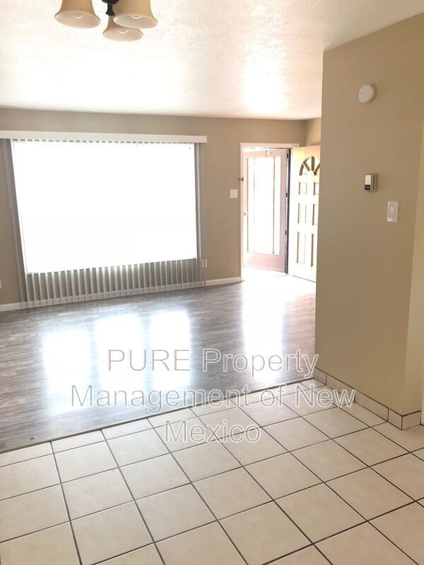 2509 E 23rd St in Farmington, NM - Building Photo - Building Photo