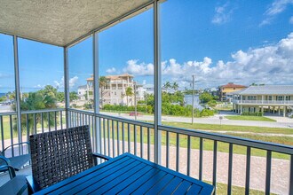 5900 Bonita Beach Rd SW in Bonita Springs, FL - Building Photo - Building Photo