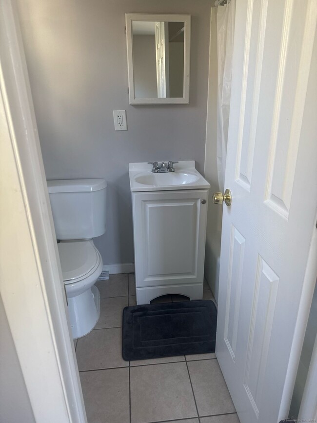 179 Lewis St in Bridgeport, CT - Building Photo - Building Photo