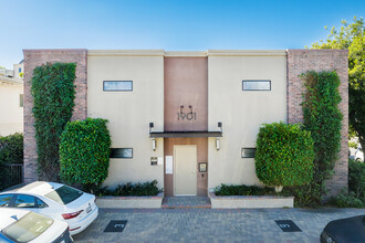 Luxe East in Los Angeles, CA - Building Photo - Building Photo