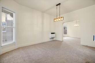 2025 San Jose Ave in Alameda, CA - Building Photo - Interior Photo