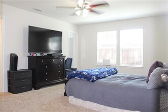 1713 Megan Creek Dr in Little Elm, TX - Building Photo - Building Photo