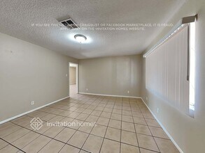 3409 W Poinsettia Dr in Phoenix, AZ - Foto de edificio - Building Photo