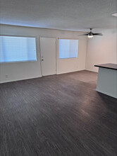 Vista Real Apartments in Granada Hills, CA - Building Photo - Building Photo