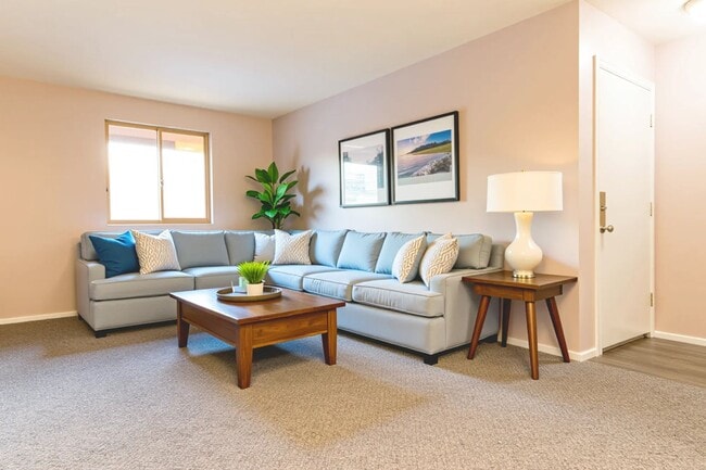 property at 4016 N Rogers Ave