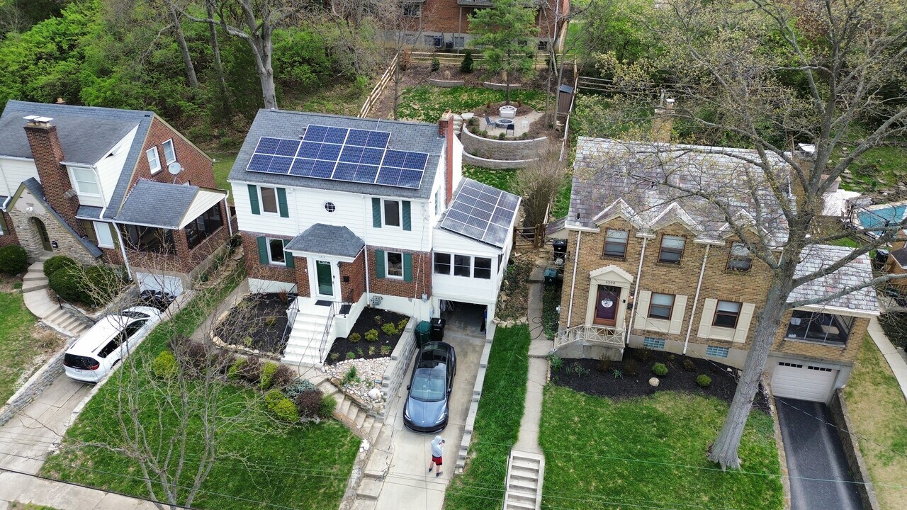 6212 Lisbon Ave in Cincinnati, OH - Building Photo