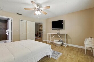 14846 61st Ct N in The Acreage, FL - Building Photo - Building Photo