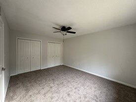 507 NW 39th Rd, Unit 218 in Gainesville, FL - Building Photo