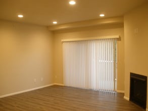 875 E 78th Ave-Unit -Unit 19, Building 3, in Denver, CO - Building Photo - Building Photo