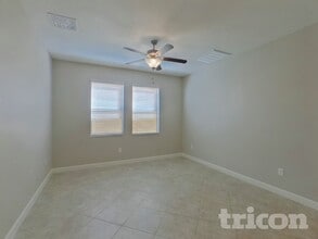 12221 Ballentrae Forest Dr in Riverview, FL - Building Photo - Building Photo