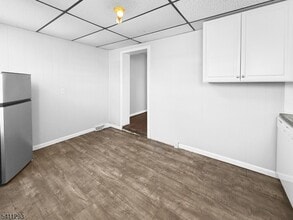 201 Cedar Alley in Phillipsburg, NJ - Foto de edificio - Building Photo