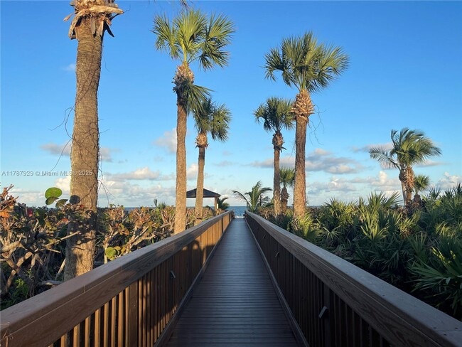 5047 N Hwy A1A in Fort Pierce, FL - Building Photo - Building Photo