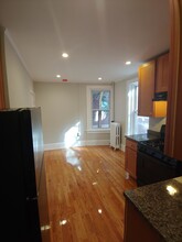 71 Joy St, Unit 14 in Boston, MA - Building Photo - Building Photo