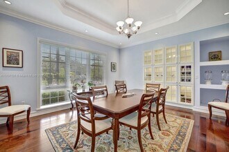 797 Ridgewood Rd in Key Biscayne, FL - Building Photo - Building Photo