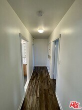 2672 Cimarron St in Los Angeles, CA - Building Photo - Building Photo