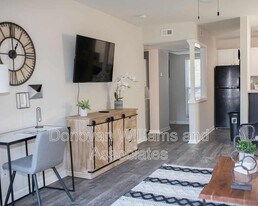 2225 Kilborne Dr in Charlotte, NC - Building Photo