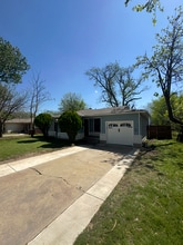 1007 Emery St in Denton, TX - Building Photo - Building Photo